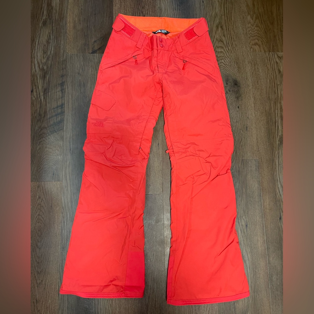 North Face‎
